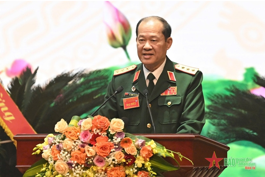 Trường khai mạc